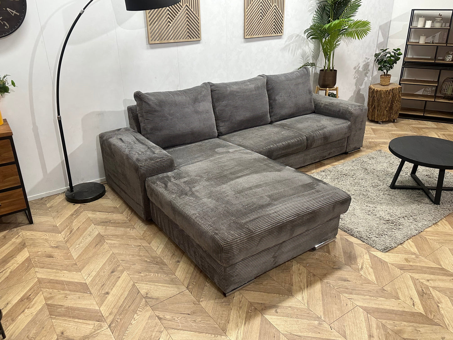 Antraciet Ribstof Hoekzetel ~ Losse Rugkussens Met Afneembare Hoezen