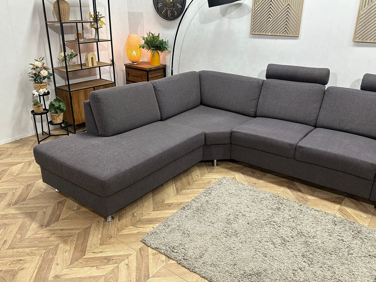Antraciet Ruime Hoekzetel ~ Losse Rugkussens Met Afneembare Hoezen