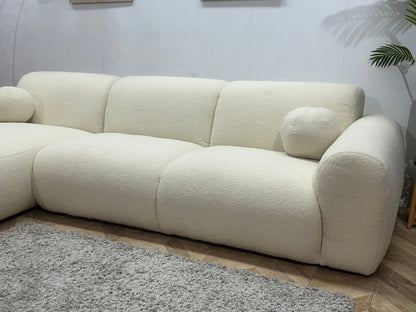 !Showroommodel! Witte Bouclé Stoffen Hoekzetel