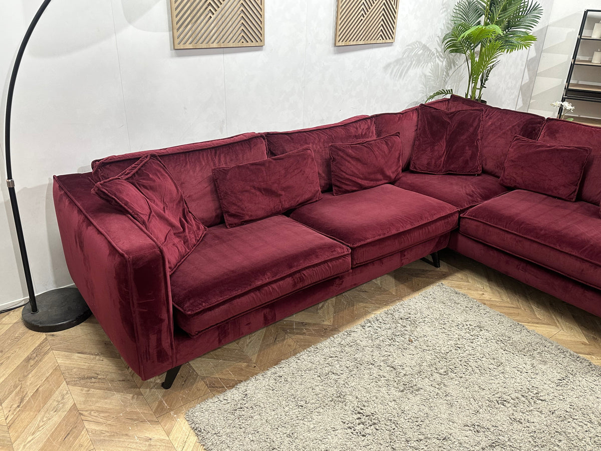 Bordeaux Rode Velvet Hoekzetel ~ Losse Kussens Met Afneembare Hoezen