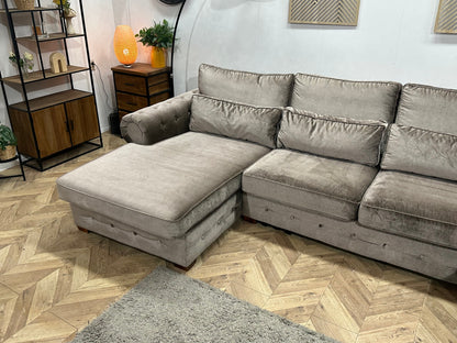 Bruine Velvet U Zetel ~ Losse Kussens Met Afneembare Hoezen