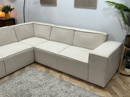 !Showroommodel! Crème Suède Stoffen Hoekzetel