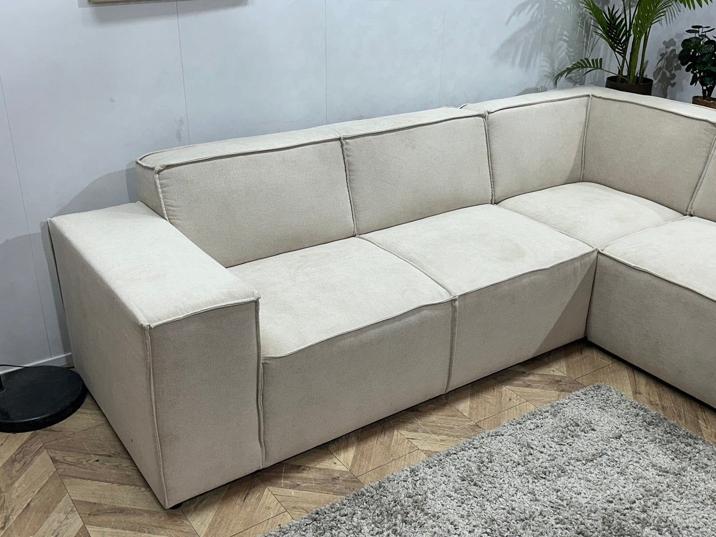 !Showroommodel! Crème Suède Stoffen Hoekzetel