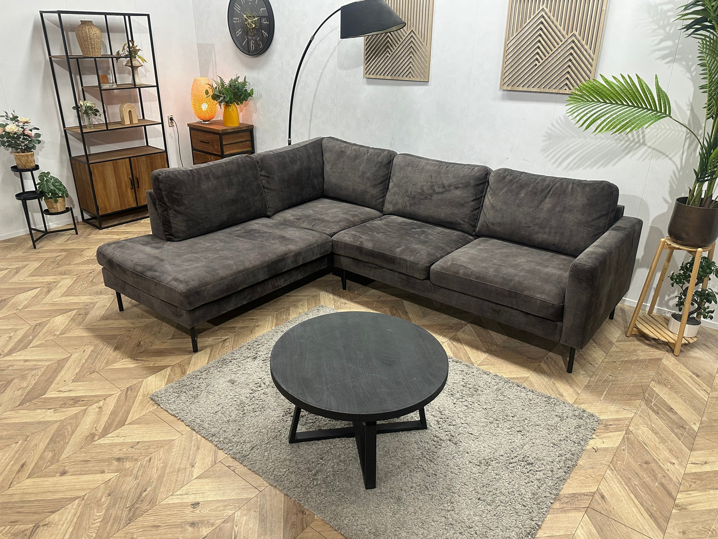 Antraciet Velvet Hoekzetel ~ Losse Kussens Met Afneembare Hoezen