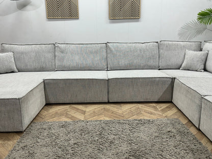 Licht Grijze Velvet U Zetel ~ Losse Rugkussens Met Afneembare Hoezen