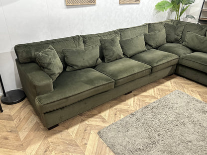 Groene Velvet Ruime Hoekzetel ~ Losse Kussens Met Afneembare Hoezen