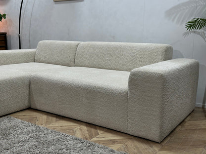 !Showroommodel! Witte Bouclé Hoekzetel