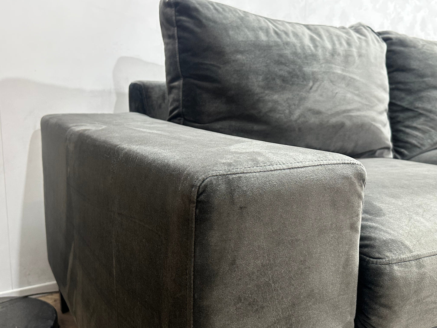 Antraciet Velvet Hoekzetel ~ Losse Kussens Met Afneembare Hoezen