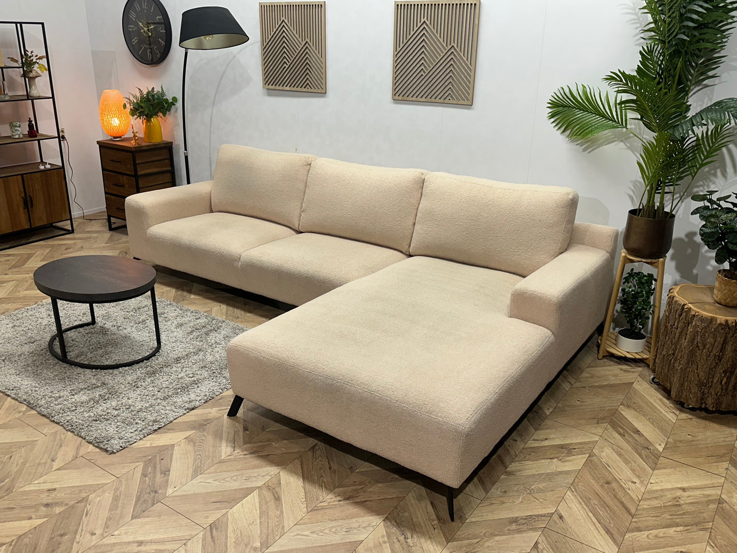 !Showroommodel! Crème Bouclé Hoekzetel