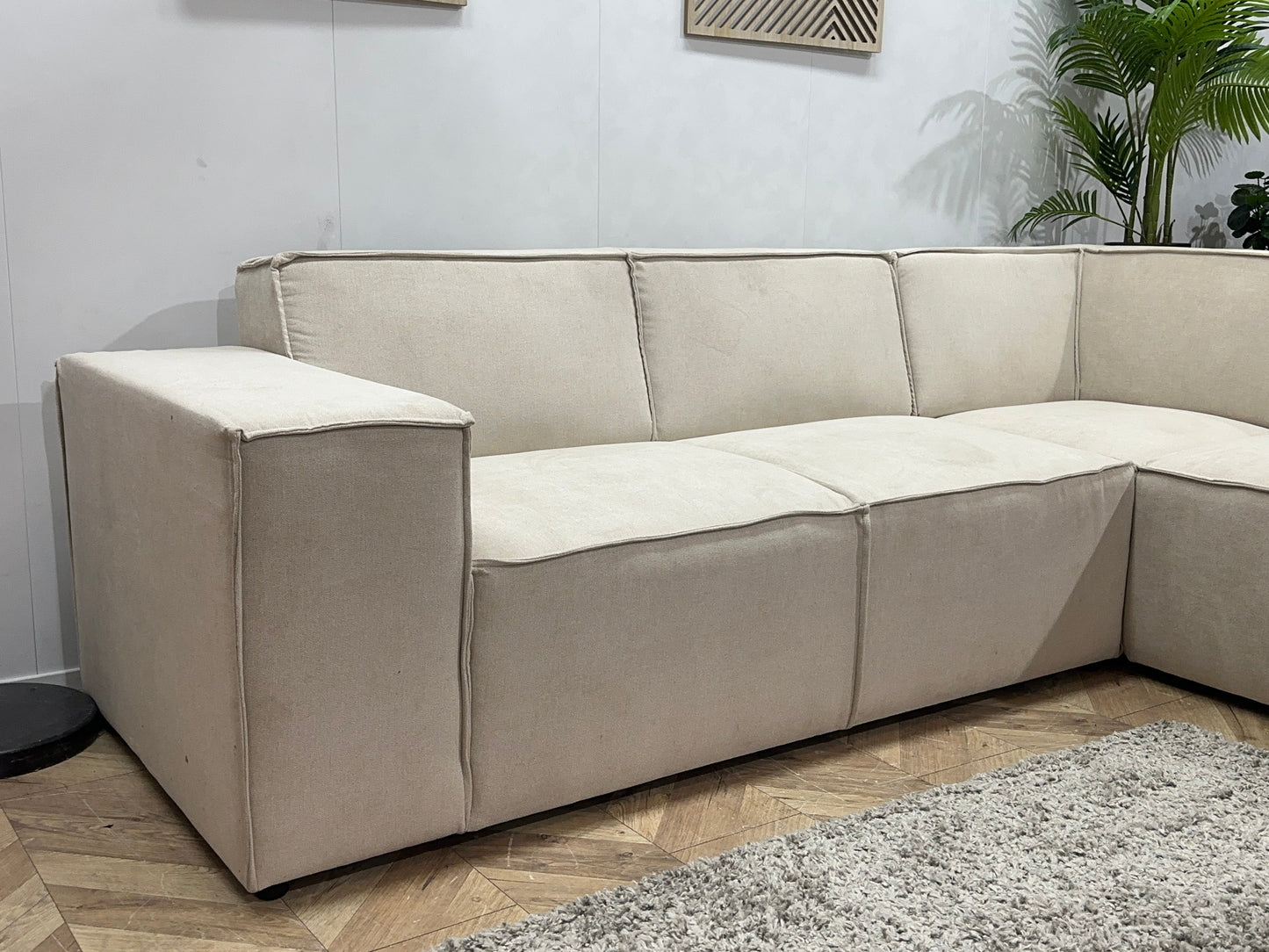 !Showroommodel! Crème Suède Stoffen Hoekzetel