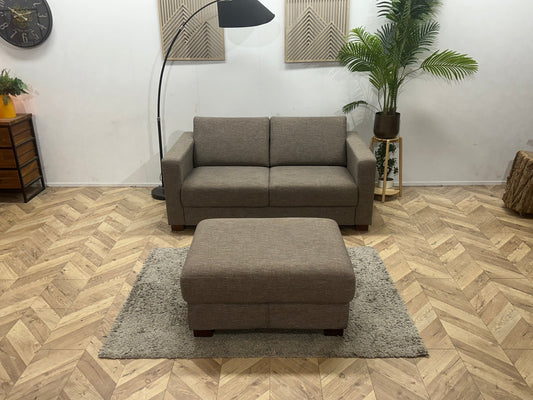 Bruine 2.5-Zits Zetel Inc Hocker ~ Losse Rugkussens Met Afneembare Hoezen