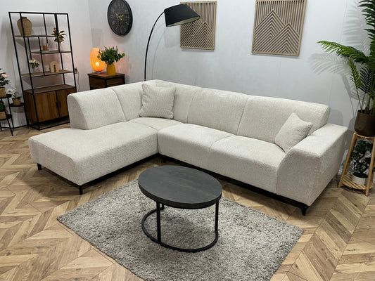 !Showroommodel! Witte Bouclé Stoffen Hoekzetel