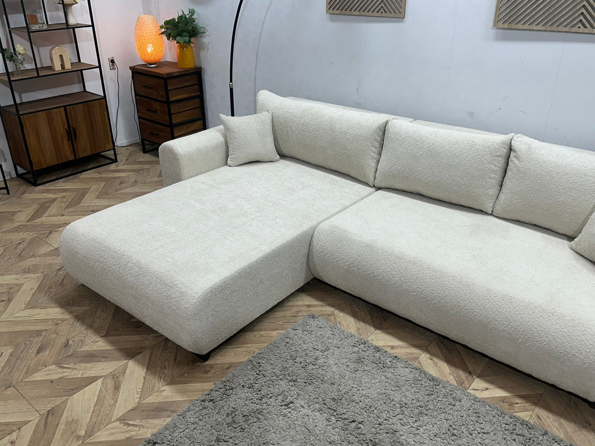 !Showroommodel! Witte Bouclé Hoekzetel ~ Meerdere Opstellingen