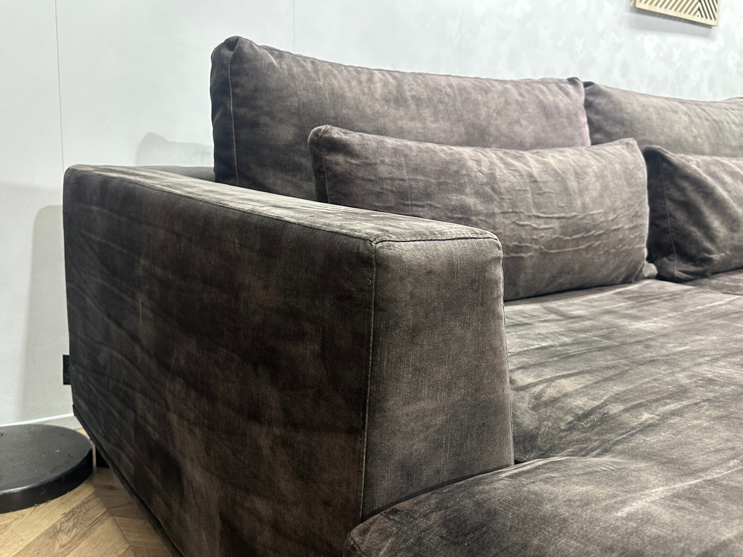 Room108 Antraciet Velvet Hoekzetel ~ Losse Kussens Met Afneembare Hoezen