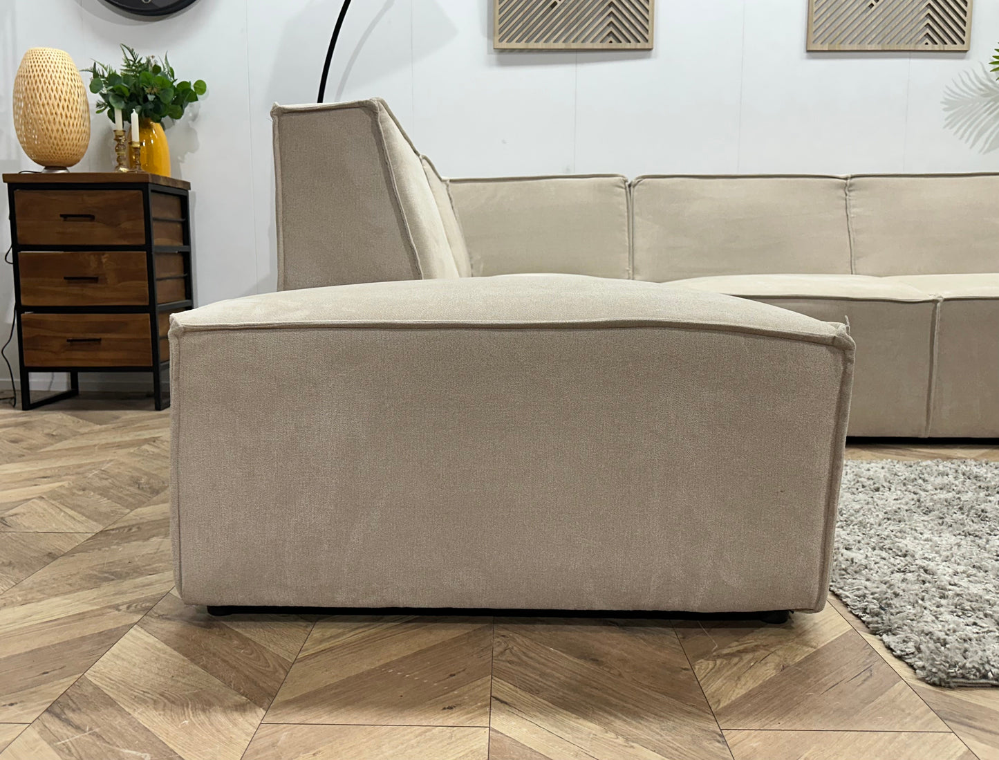 !Showroommodel! Crème Suède Stoffen Hoekzetel