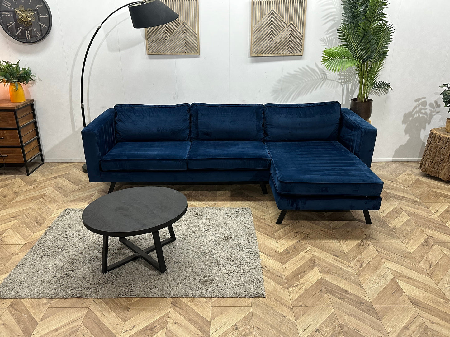Blauwe Velvet Hoekzetel ~ Losse Kussens Met Afneembare Hoezen