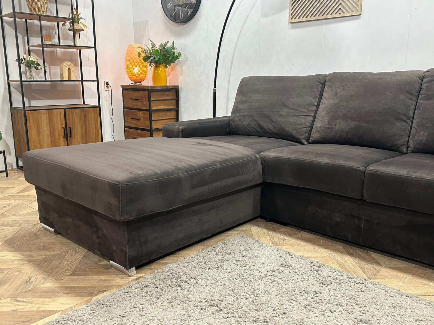 Antraciet Velvet Hoekzetel ~ Losse Rugkussens Met Afneembare Hoezen
