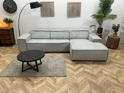 !Showroommodel! Licht Grijze Ribstof Hoekzetel