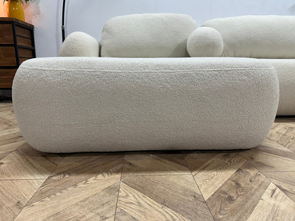 !Showroommodel! Crème Bouclé Stof Hoekzetel ~ Losse Rugkussens