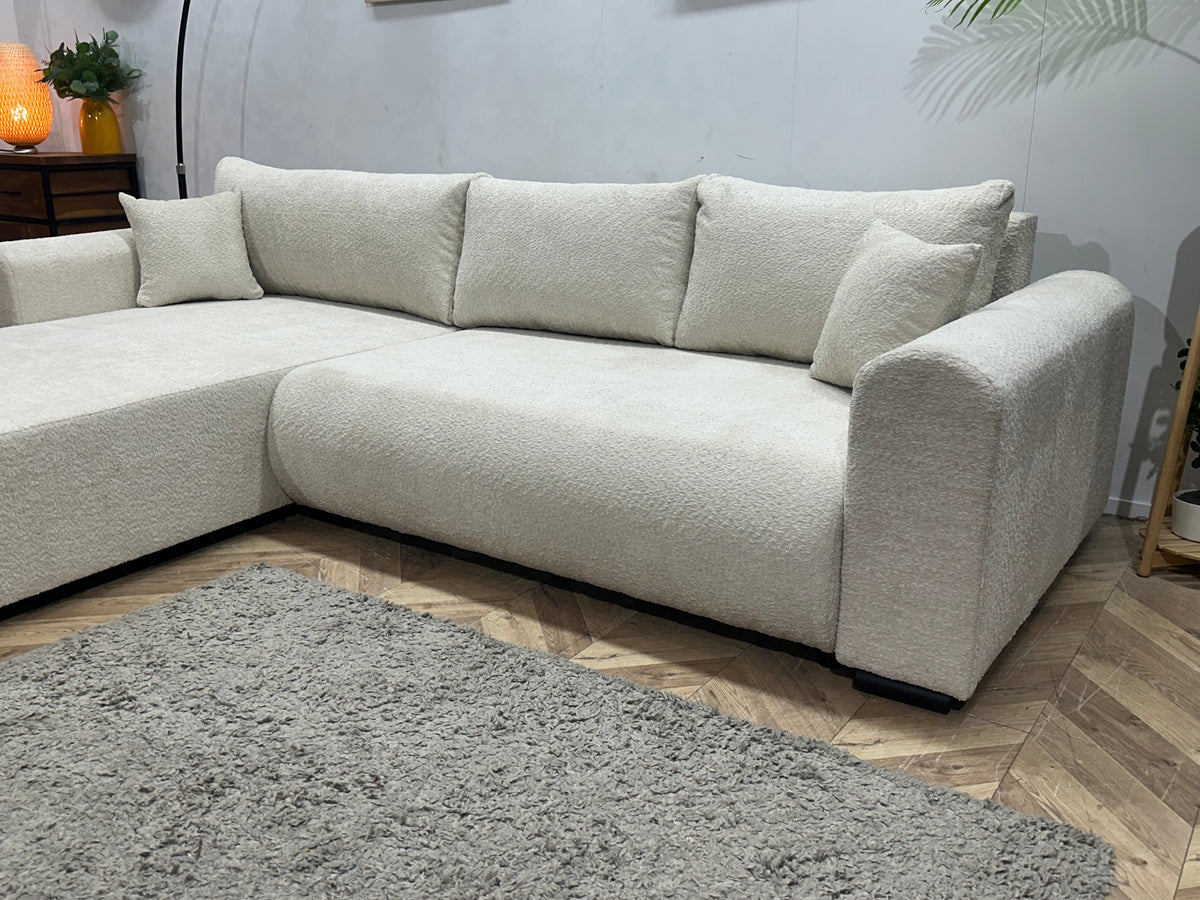 !Showroommodel! Witte Bouclé Hoekzetel ~ Meerdere Opstellingen