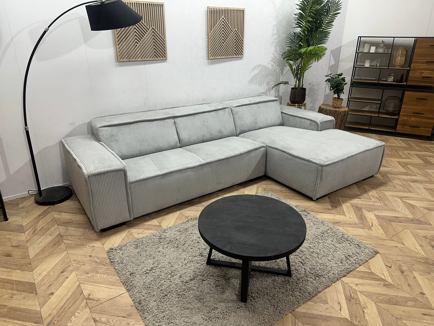 !Showroommodel! Licht Grijze Ribstof Hoekzetel