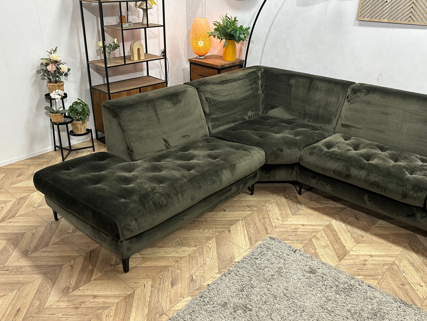 Donker Groene Velvet U Zetel ~ Nieuwstaat