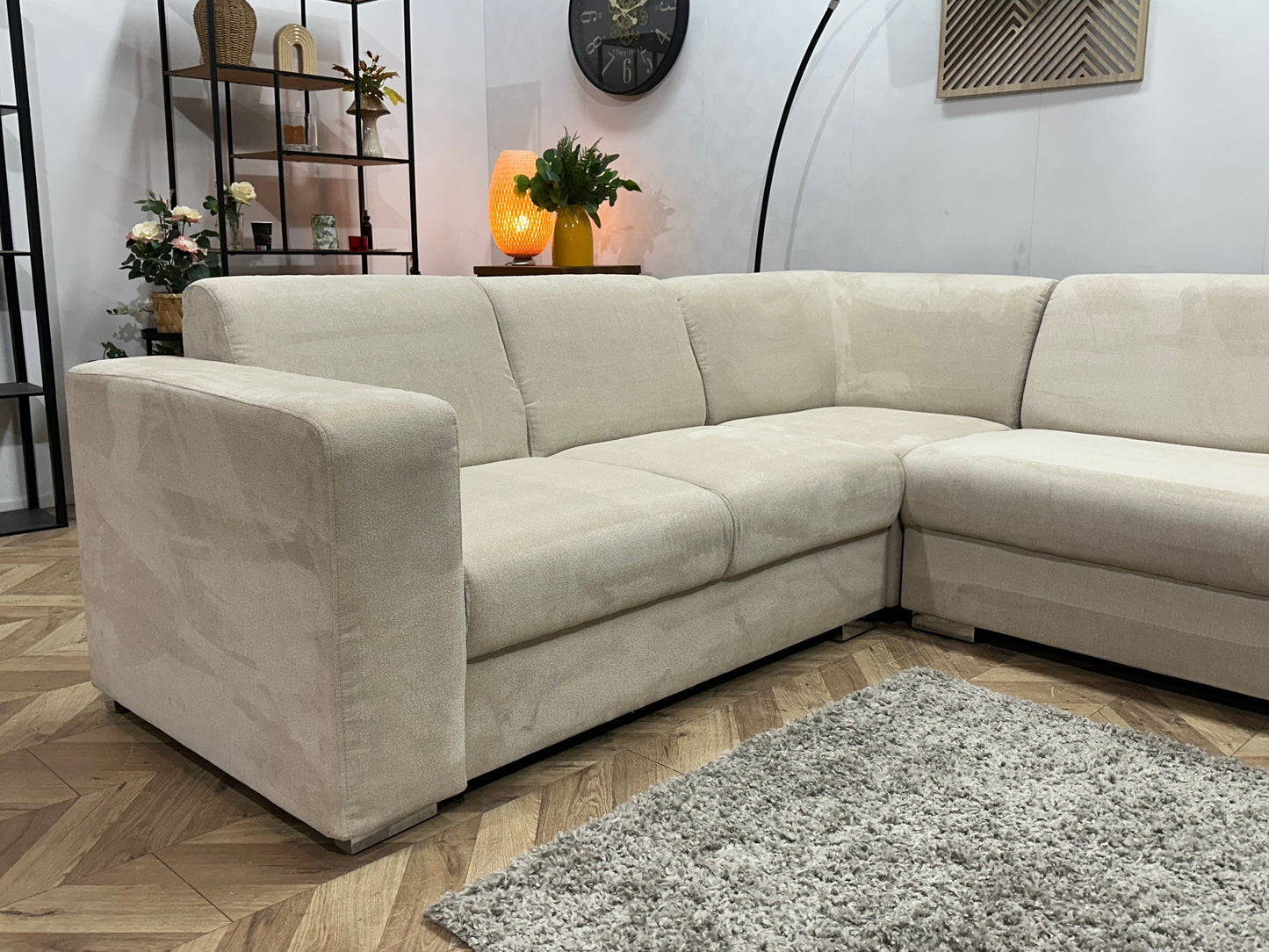 !Showroommodel! Crème Suède Stoffen Hoekzetel