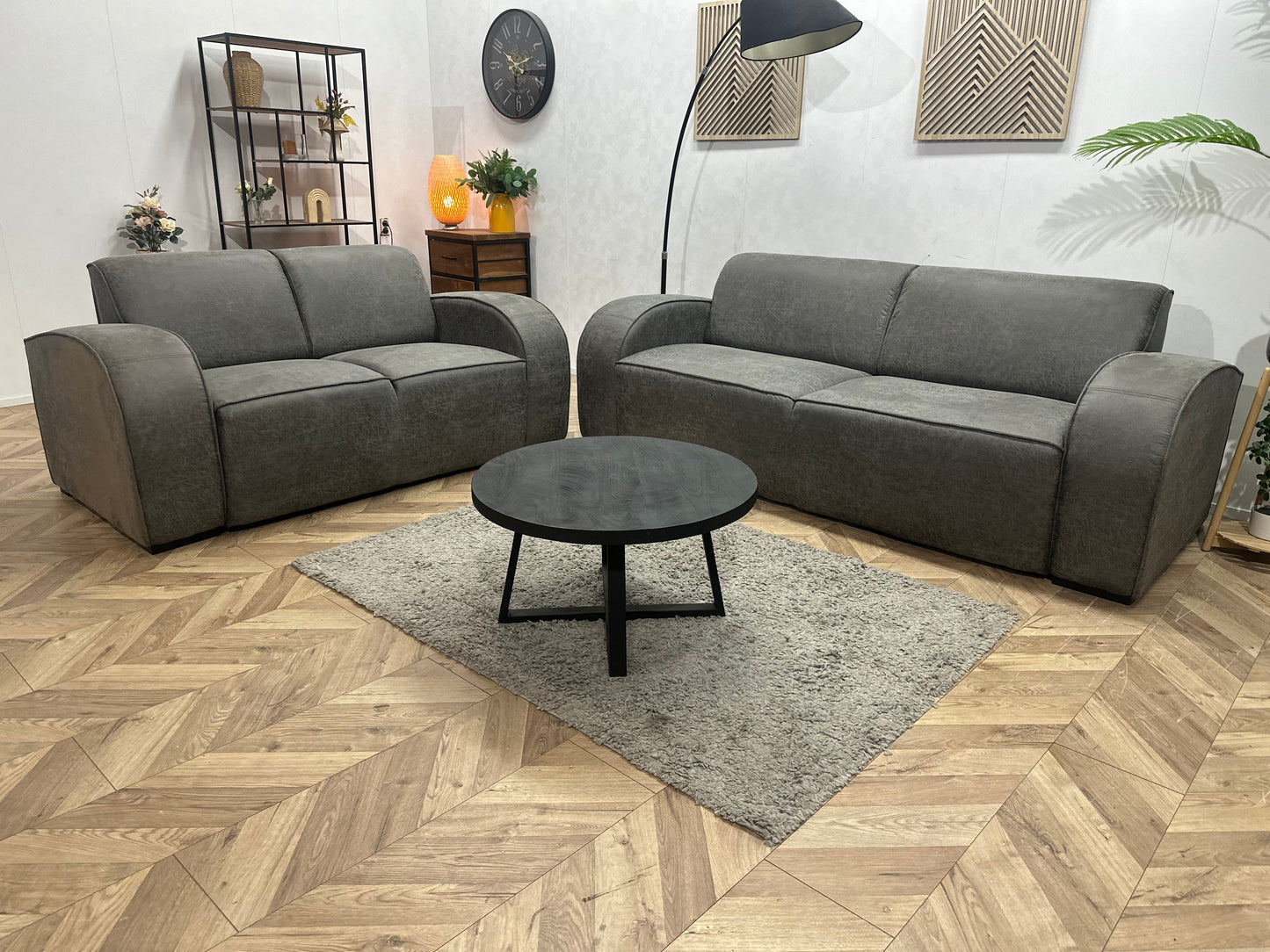 Grijze Suède Stoffen Zetels Set ~ Nieuwstaat