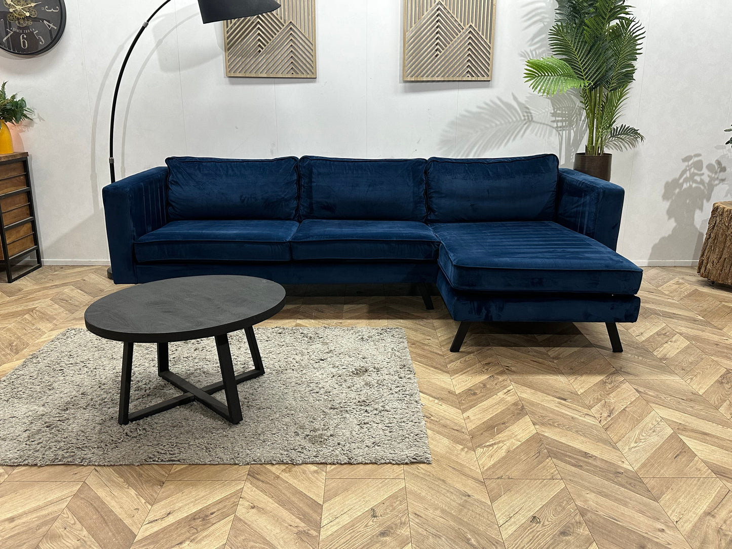 Blauwe Velvet Hoekzetel ~ Losse Kussens Met Afneembare Hoezen