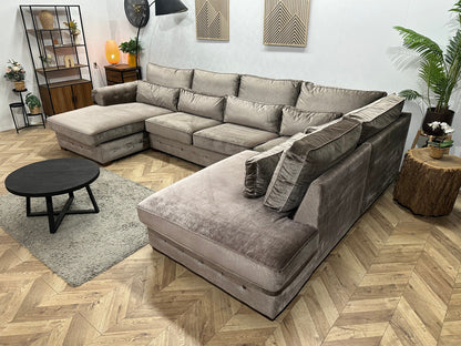 Bruine Velvet U Zetel ~ Losse Kussens Met Afneembare Hoezen