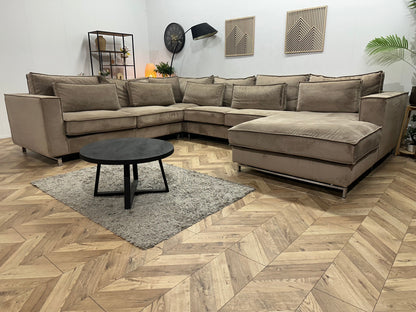 Licht Bruine Velvet U Zetel ~ Losse Kussens Met Afneembare Hoezen