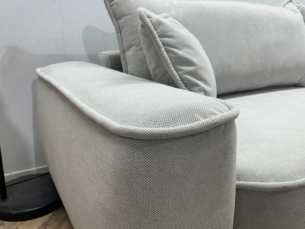 !Showroommodel! Witte/Crème Suède Stoffen Hoekzetel