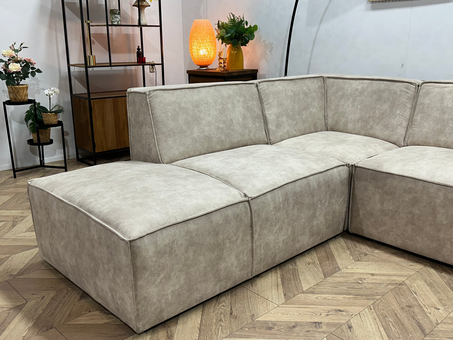 !Showroommodel! Crème Suède Stoffen Hoekzetel