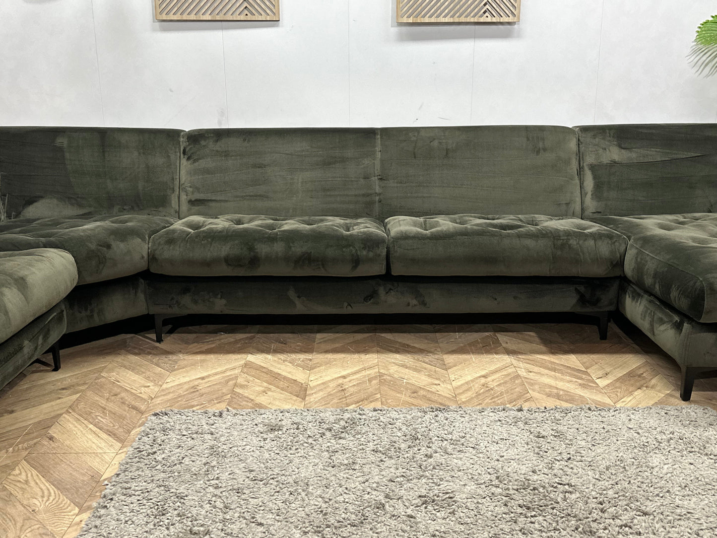 Donker Groene Velvet U Zetel ~ Nieuwstaat