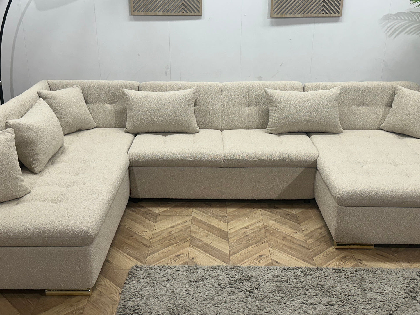 !Showroommodel! Witte/Crème Bouclé Stoffen U Zetel