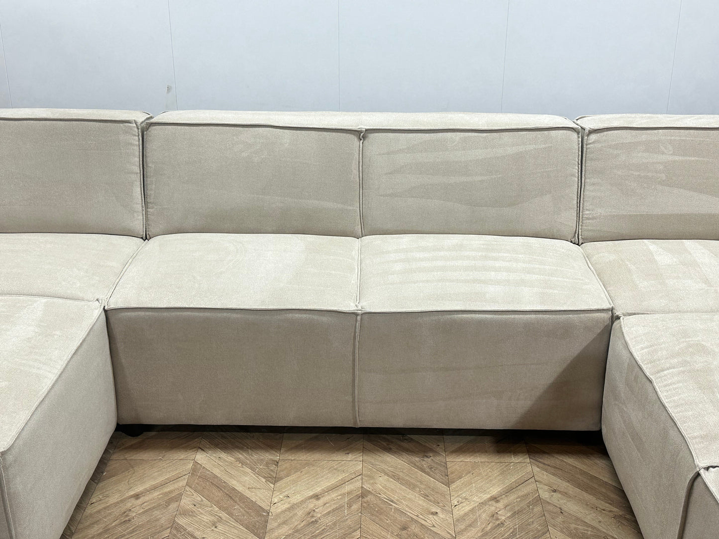 !Showroommodel! Crème Suède Stoffen U Zetel