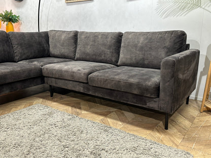 Antraciet Velvet Hoekzetel ~ Losse Kussens Met Afneembare Hoezen