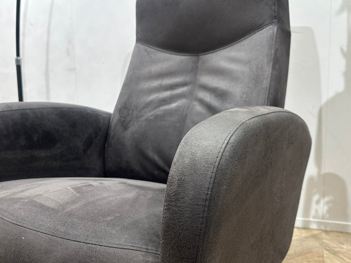 Antraciet Suède Stoffen Fauteuil ~ Vaste Kussens