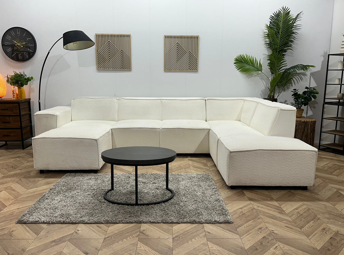!Showroommodel! Witte Bouclé Stoffen U Zetel