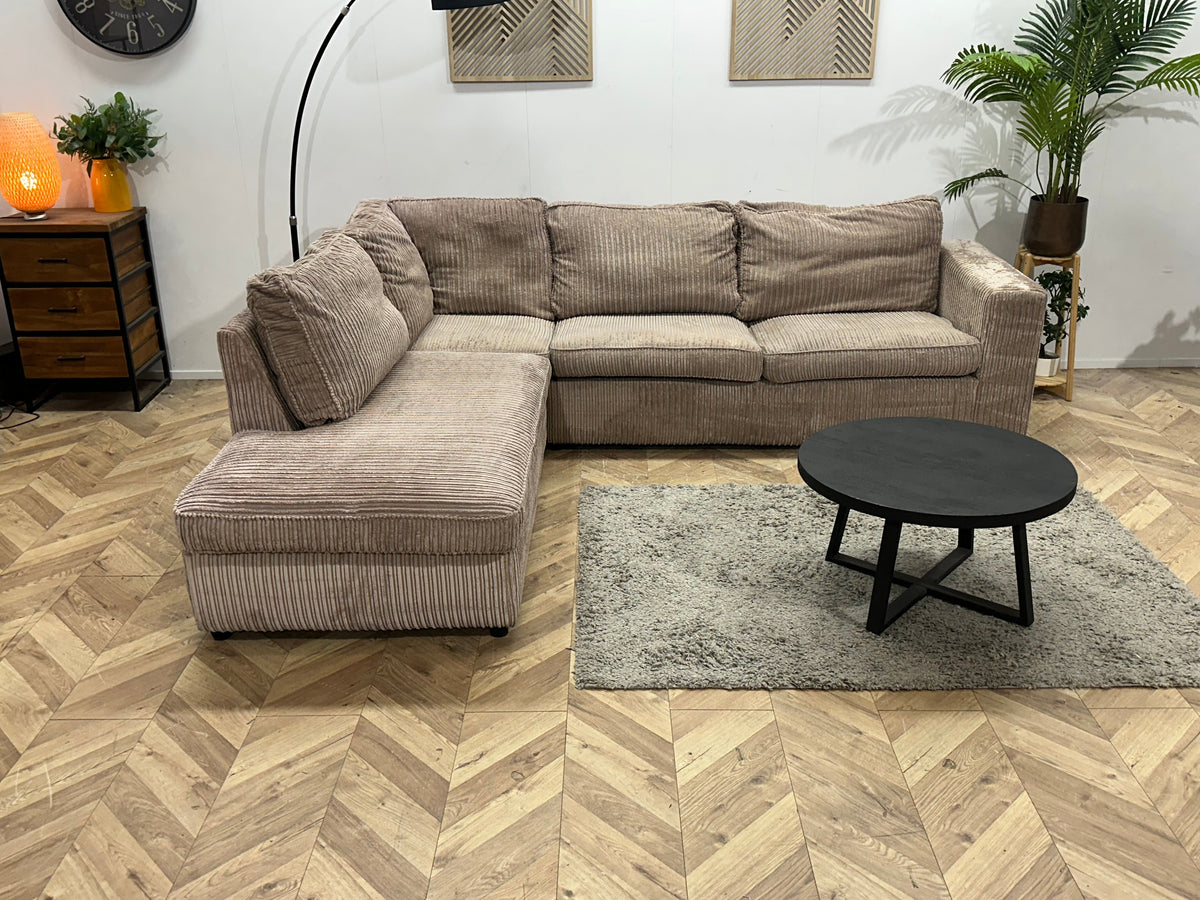 Beige Ribstof Hoekzetel ~ Losse Kussens Met Afneembare Hoezen