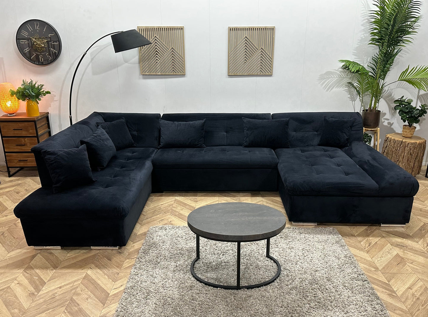 !Showroommodel! Zwarte Velvet U Zetel