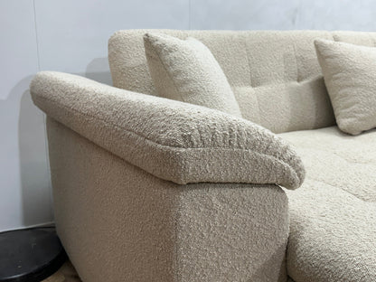 !Showroommodel! Witte Bouclé Stoffen U Zetel
