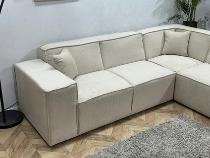 !Showroommodel! Crème Suède Stoffen Hoekzetel