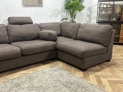 Taupe Hoekzetel ~ Losse Kussens Met Afneembare Hoezen