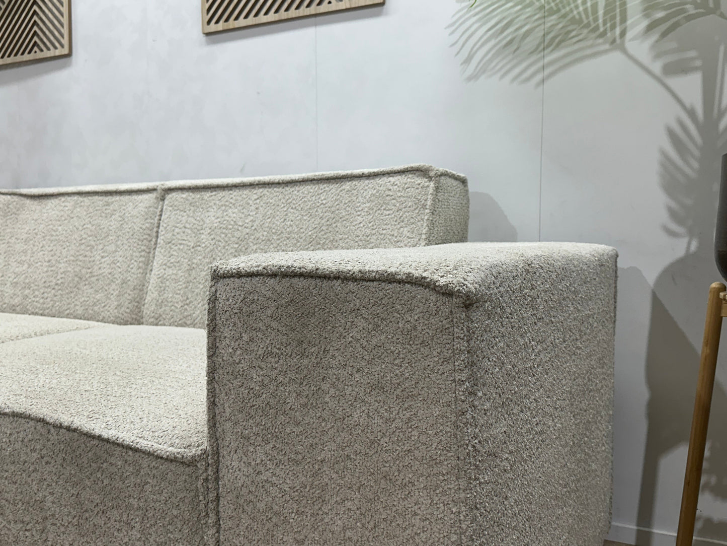 !Showroommodel! Witte Bouclé Stoffen Hoekzetel