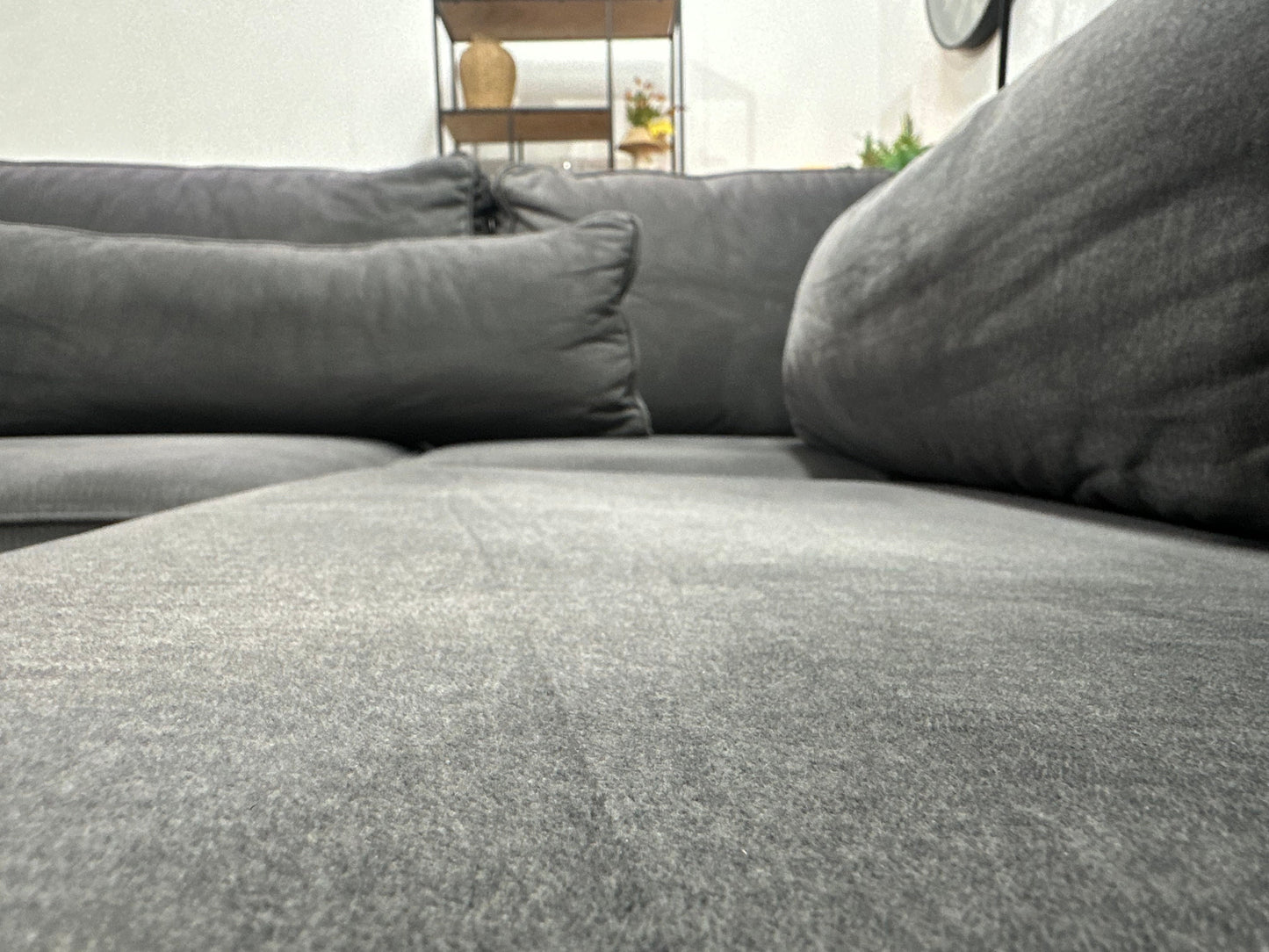 Antraciet Velvet Hoekzetel ~ Losse Kussens Met Afneembare Hoezen