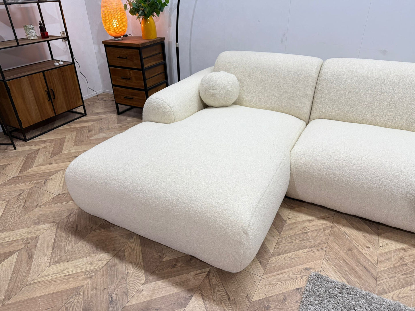 !Showroommodel! Crème Bouclé Hoekzetel