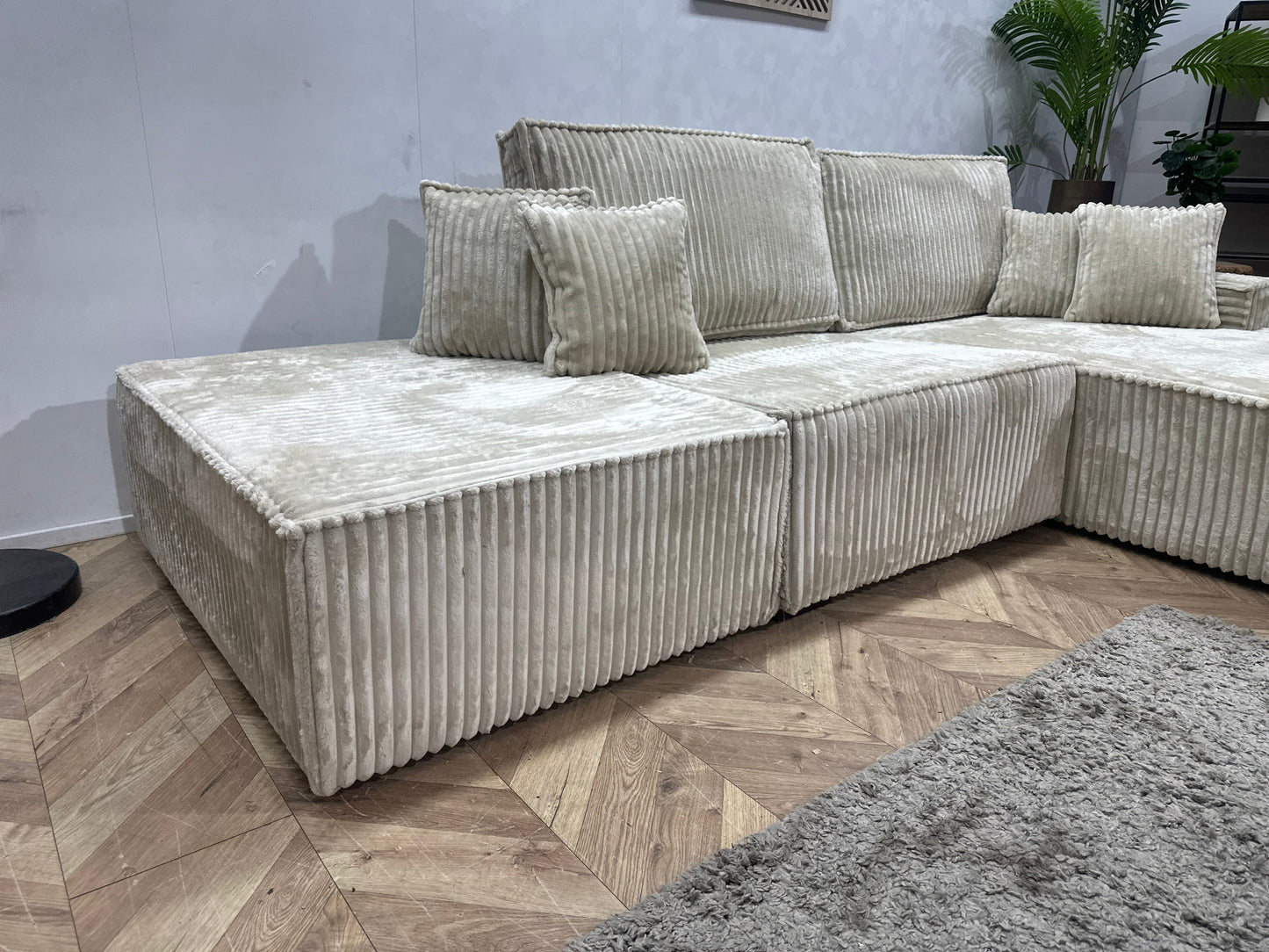 !Showroommodel! Crème Ribstof Design Hoekzetel