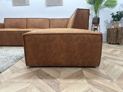!Showroommodel! Cognac Bruine Suède Stoffen Hoekzetel